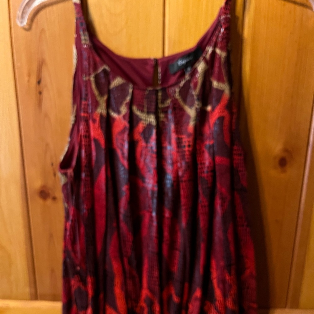 Sleeveless blouse